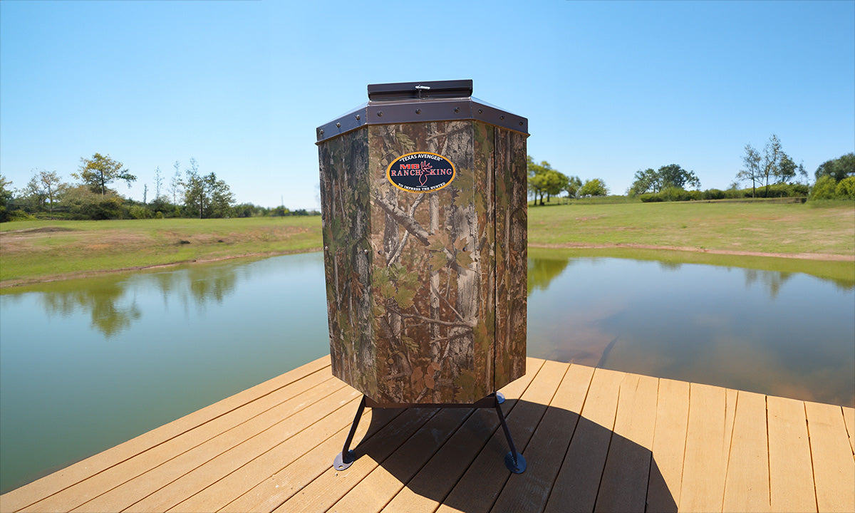 Texas Avenger Fish Feeder