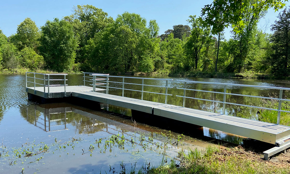 Standard Steel-framed Floating Docks